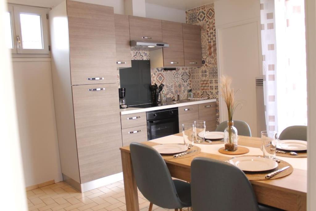 Le Saint-Amour Appartement Classe 2 Etoiles 外观 照片